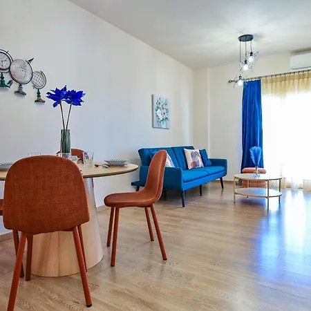 Royal Blue Bycheckin * Heraklion